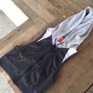 Nike hooded vest